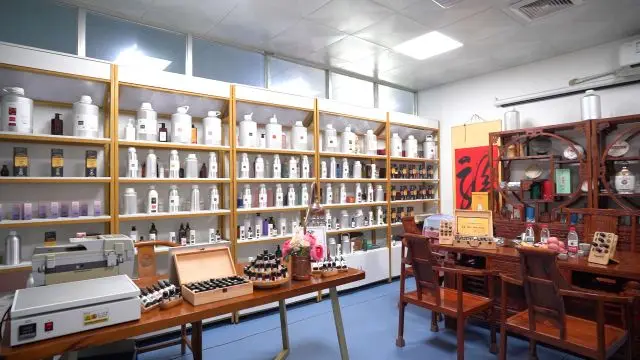 Essential Oil Product Video Showcase