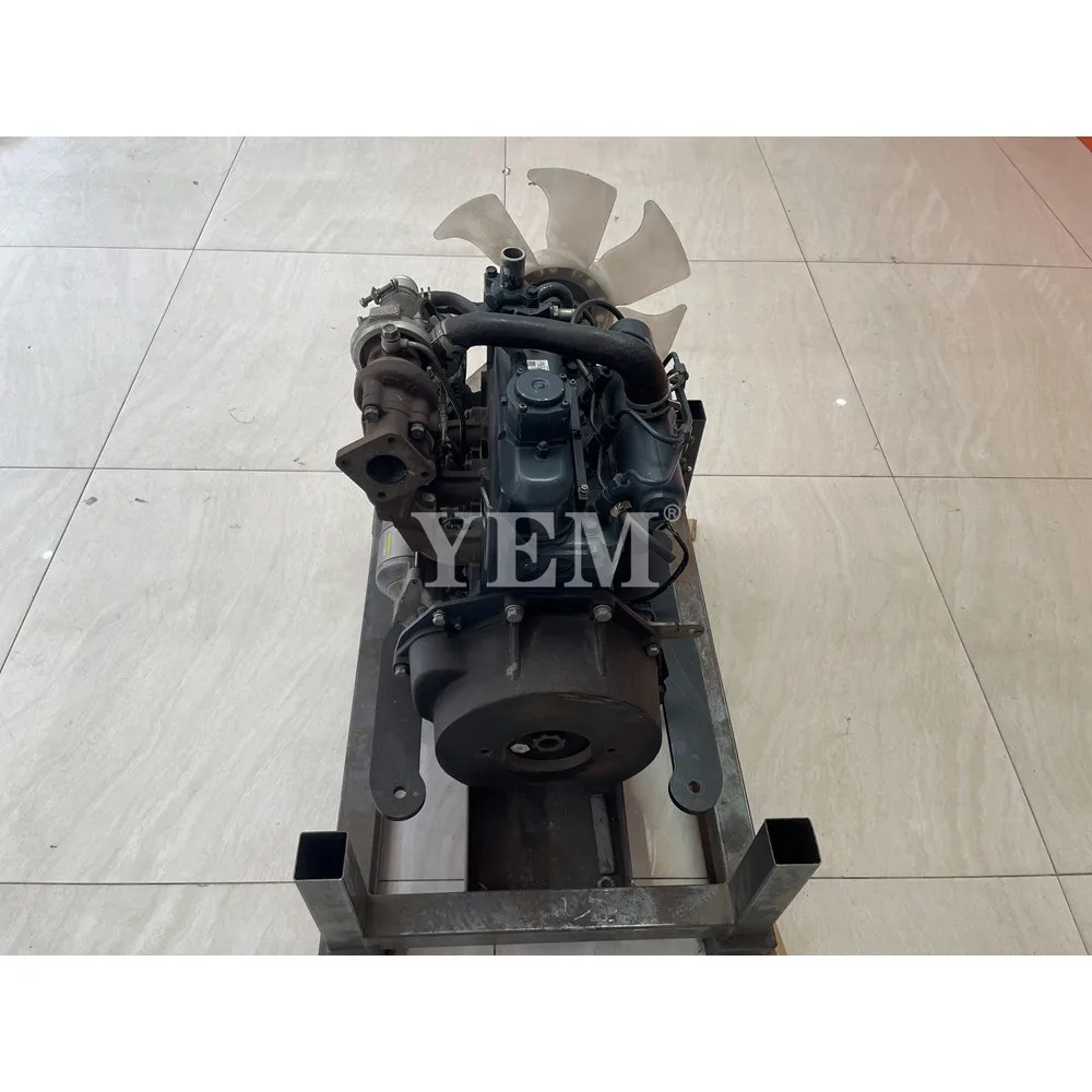 (90% New) D1105-T-ES03 Engine Assy 3000RPM 24.5KW for Kubota Loader 5