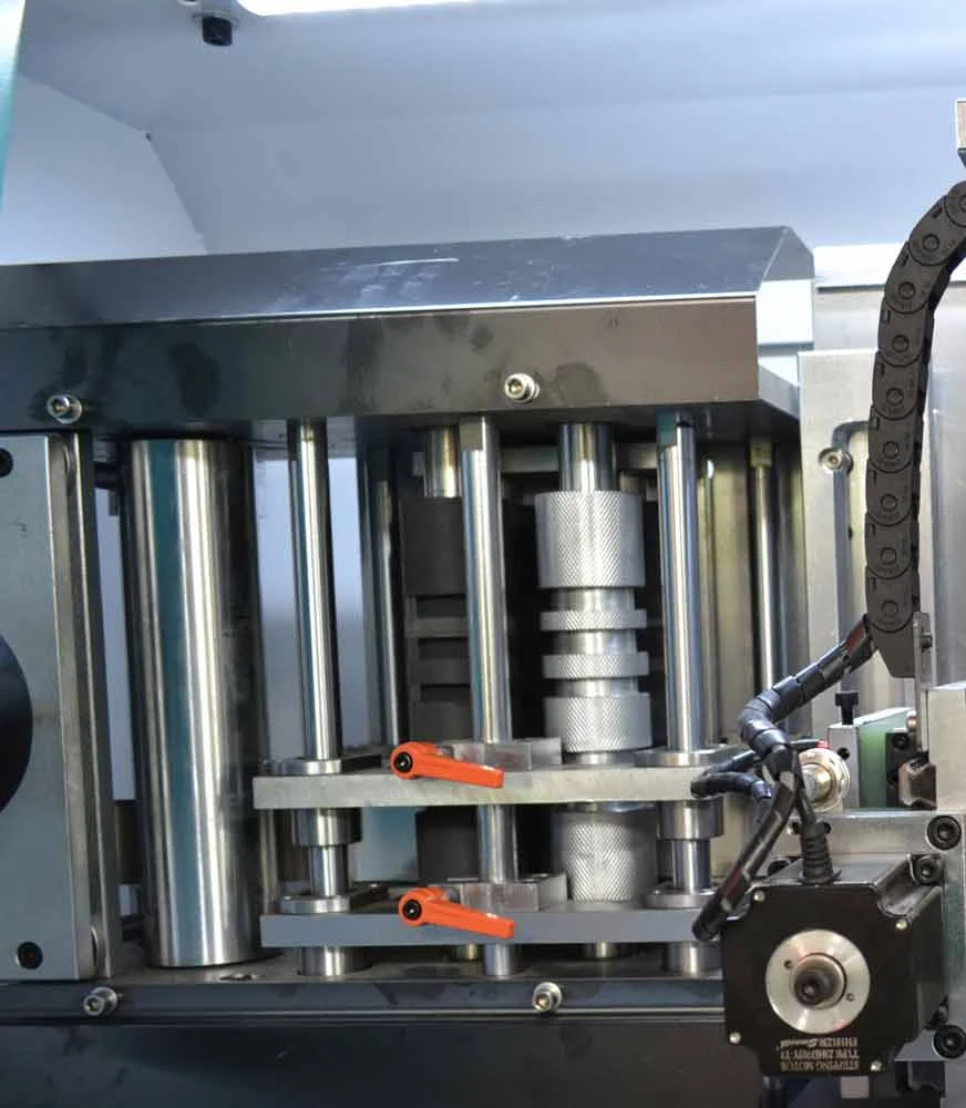 Automatic 3D Letters Making Machine - Channel Letter Bending