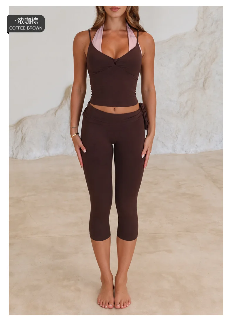 Yoga Halter Crop and Capri Leggings Set V Neck Self Tie Waist Four Way Stretch Quick Dry Activewear — detail