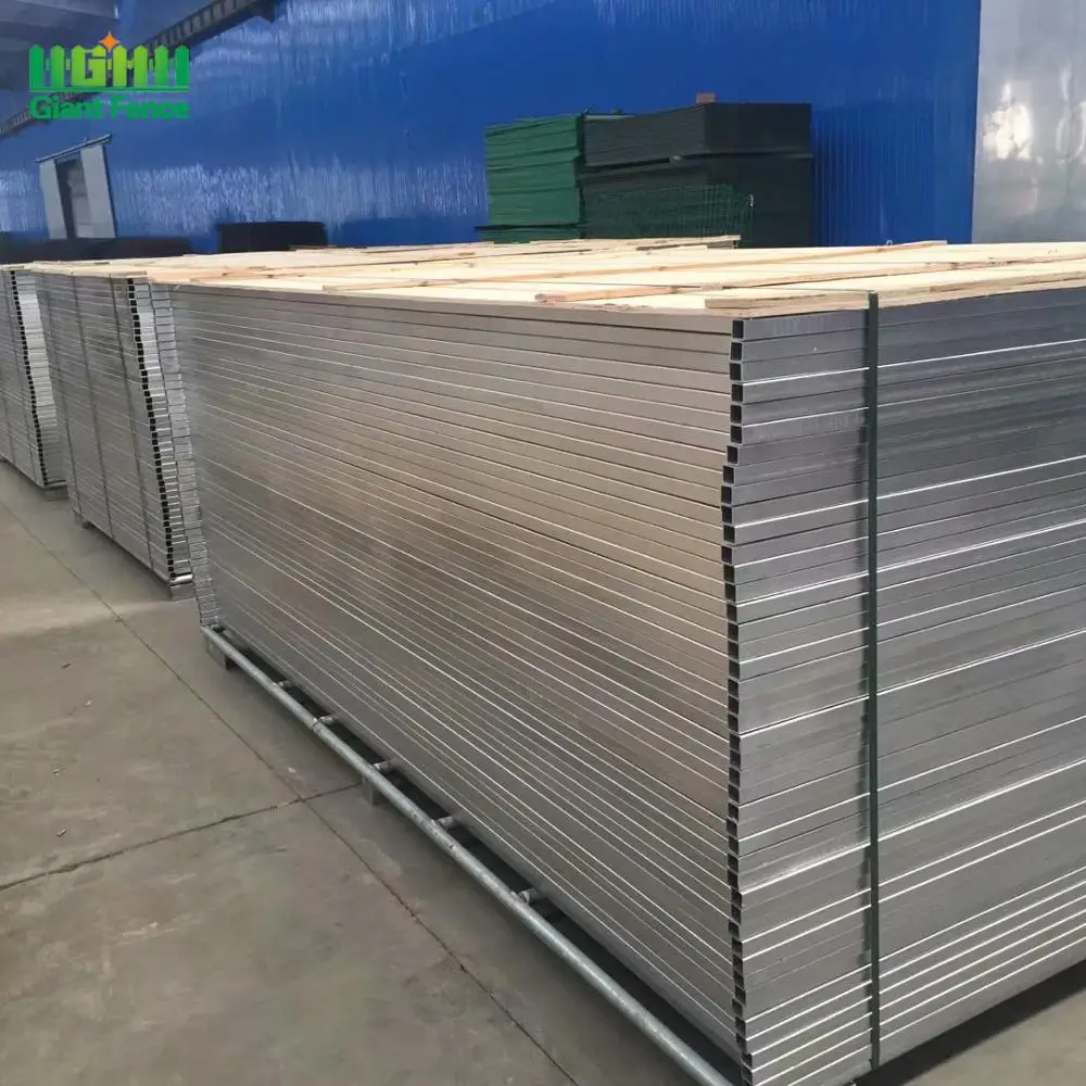 آخر أخبار الشركة 6 أقدام × 10 أقدام كندا القياسية مسحوق المغلفة سياج البناء المؤقت  7