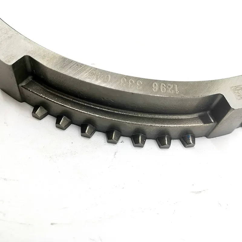 16S-130 16S-160 Truck Transmission Gear Parts 1296333045 Synchronizer Ring