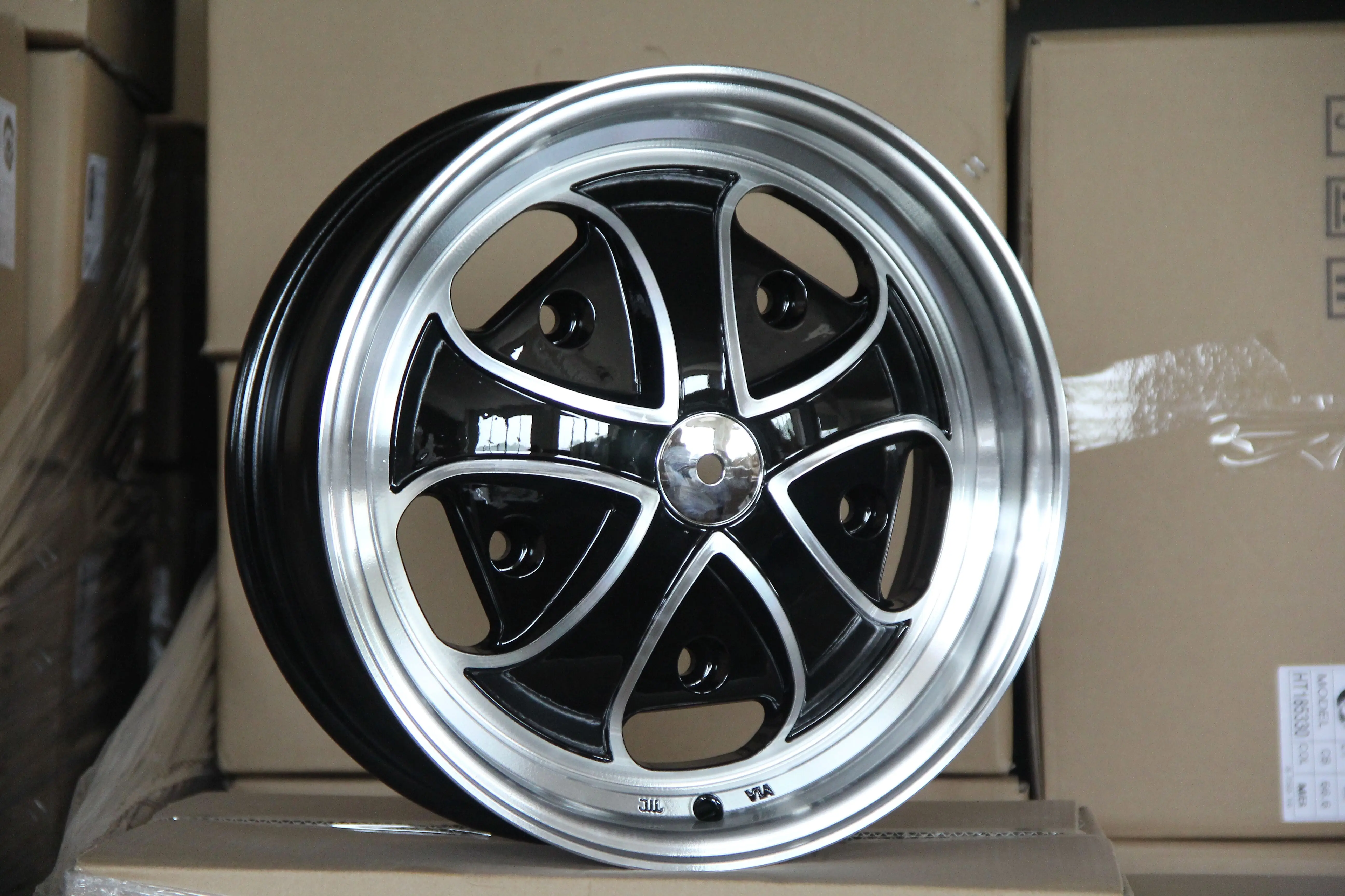 Alibaba.com: XIN HUI W864 Old school rims, 15 inch, Aluminum alloy A356 ...