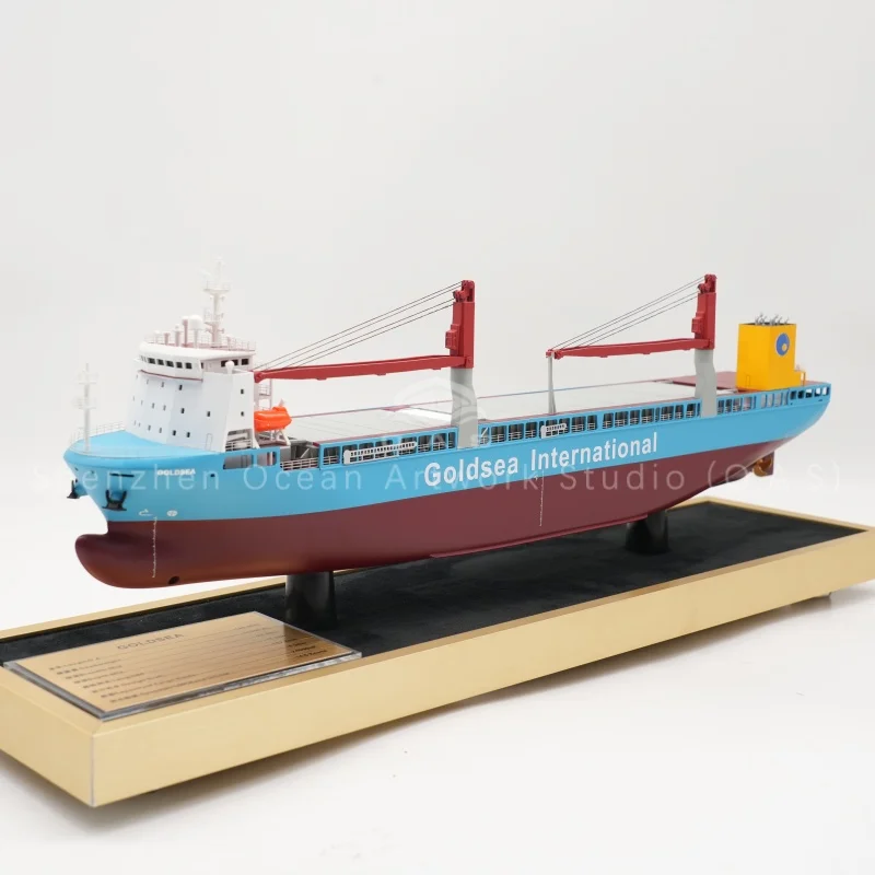 Highly detailed shipping exhibition & ship design model, realistic bulk carrier replica. Fully customized with logos and colors. Premium cargo ship model gifts, ideal for maritime events, office display. Factory direct supply, support bulk orders for shipping enterprises.Amber@vesselmodel.com Tel：+86 18038048785