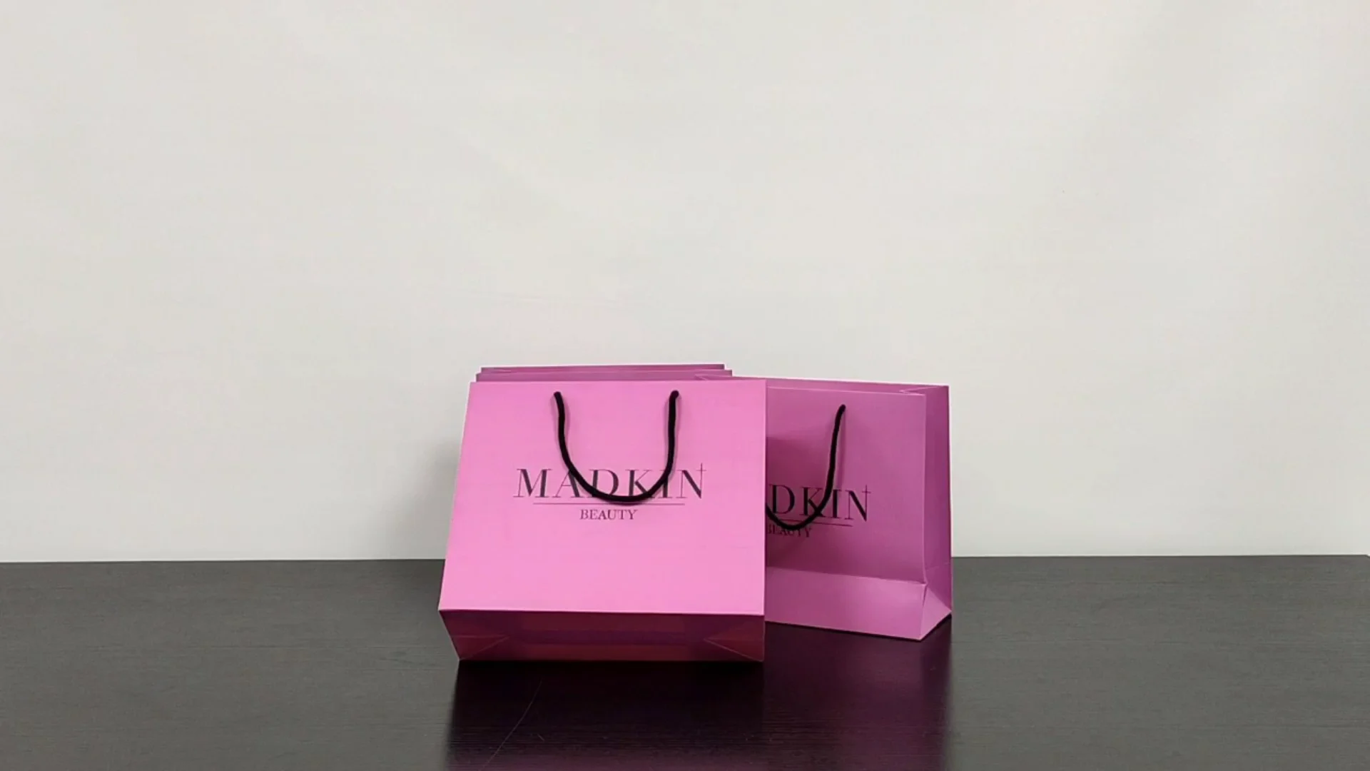 Customised Cloth Boutique Cardboard Packaging Brand Matte Cheap Pink T Paper Bag With Your 0774