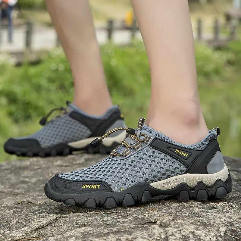 New Design Factory Wholesale Outdoor Sport Hiking Shoes Boots for Spring and Autumn Hiking