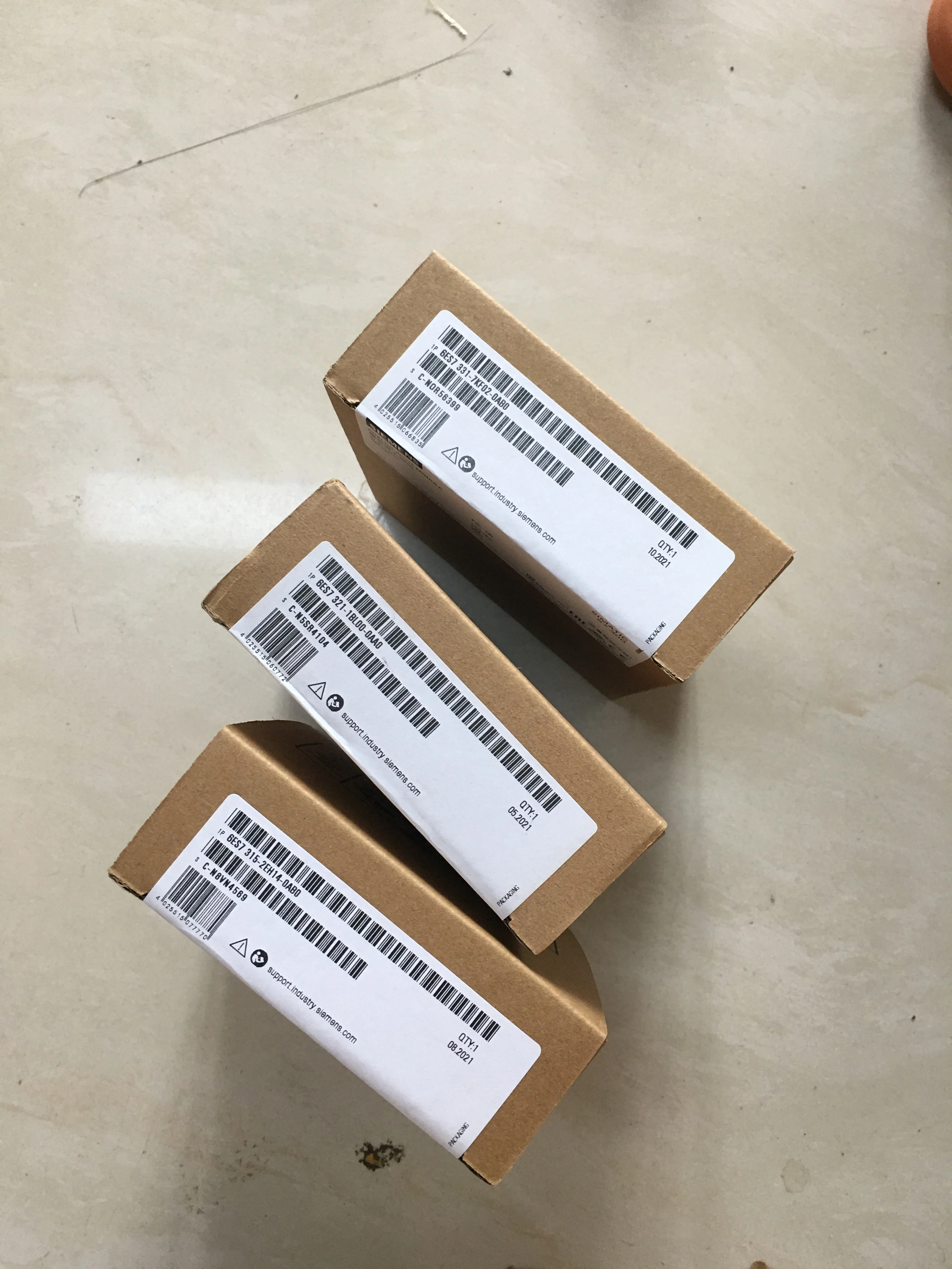 Siemens Digital input module 6ES7331-7KF02-0AB0 Siemens Digital input module 6ES7331-7KF02-0AB0