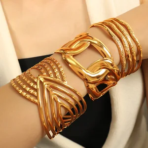 Fashion Design Trendy Hollow Cuff Bracelet Bangle 18k Gold Plated PVD Waterproof Stainless Steel for Women Engagement Jewelry