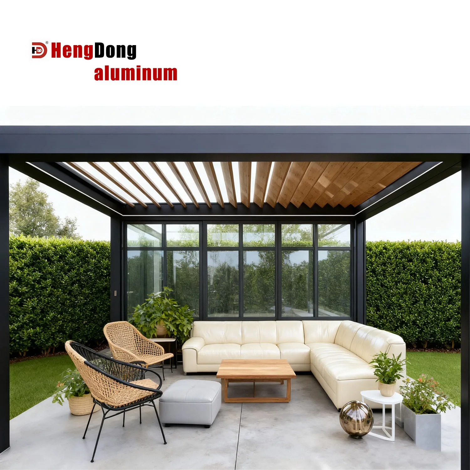 Triple Laminated Tempered Aluminum Profiles Sunroom Solarium Glass House with Enhanced Durability