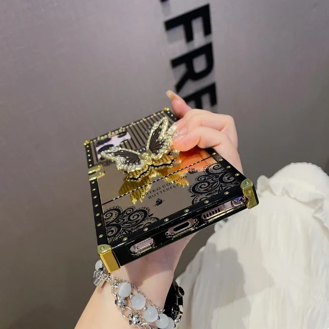 Luxury Shockproof Diamond Phone Case for Samsung S24/S23