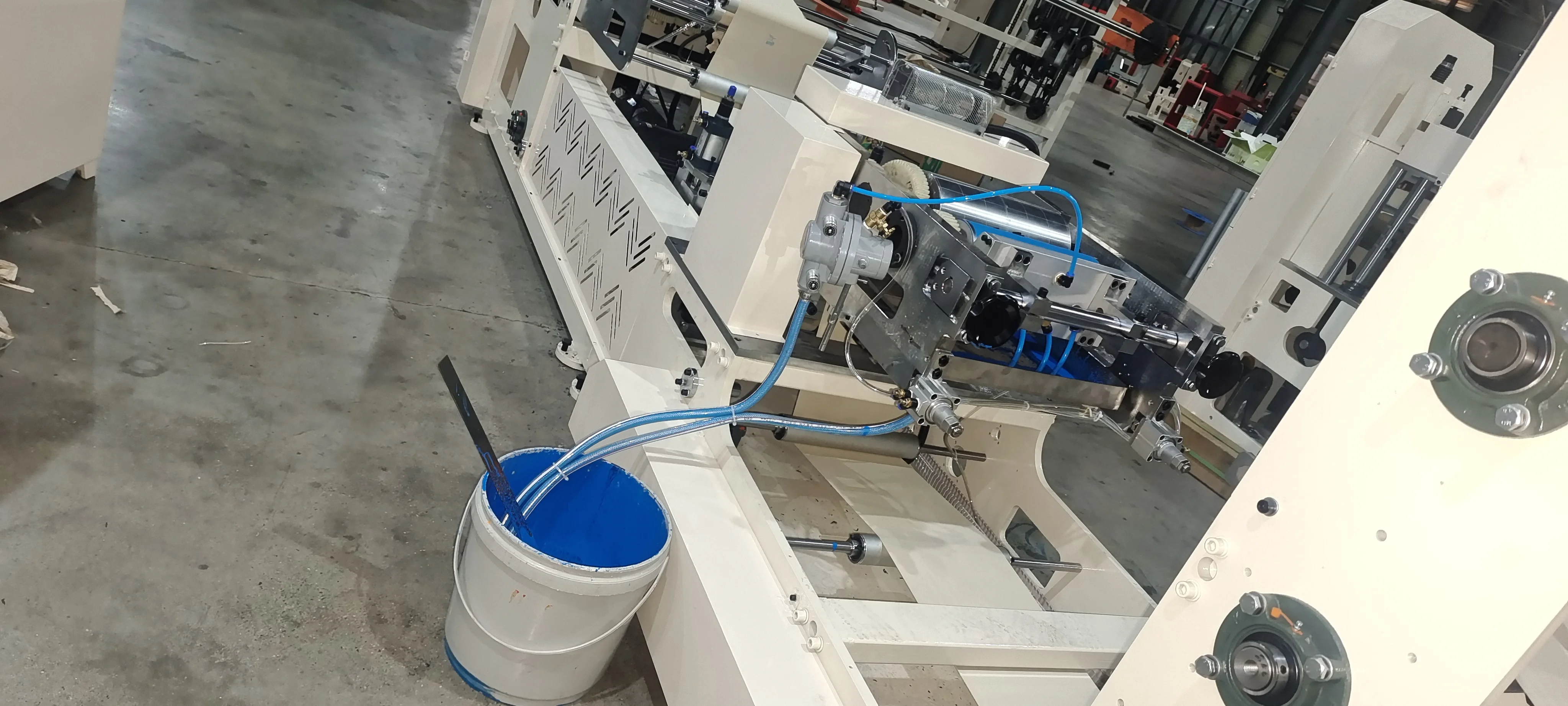 Fully Automatic Soft Napkin Machine High Speed 800-900pcs/min Tissue Paper Making Machine Factory Price