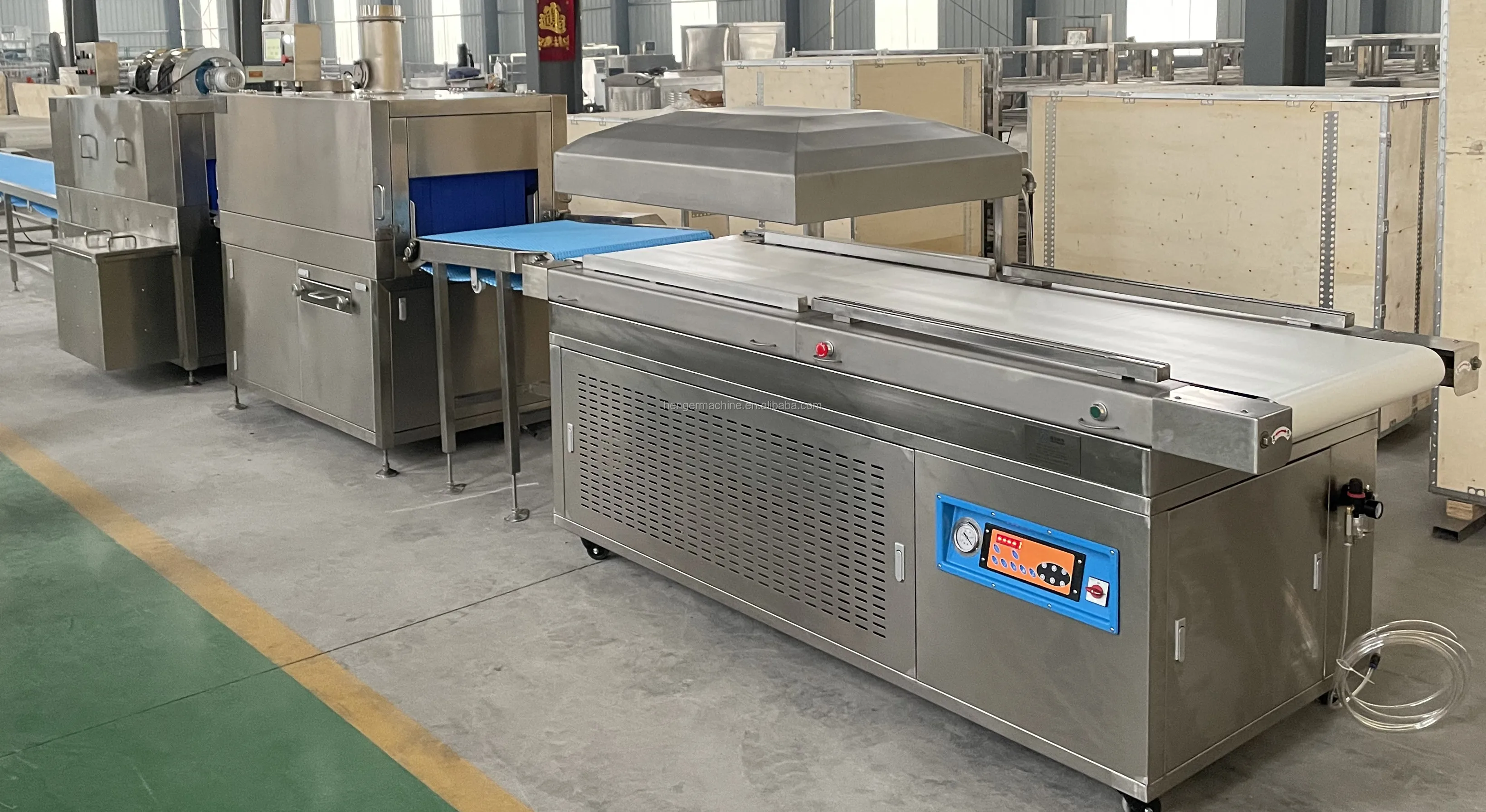 Meat Production Processing Line Hot Water Shrinking Cooling Packaging Line With Weighing Labeling Printer