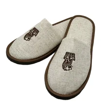 Hot Sale Eco-friendly High Quality Disposable Linen Hotel Slippers anti-slip rubber sole with custom embroidery logo