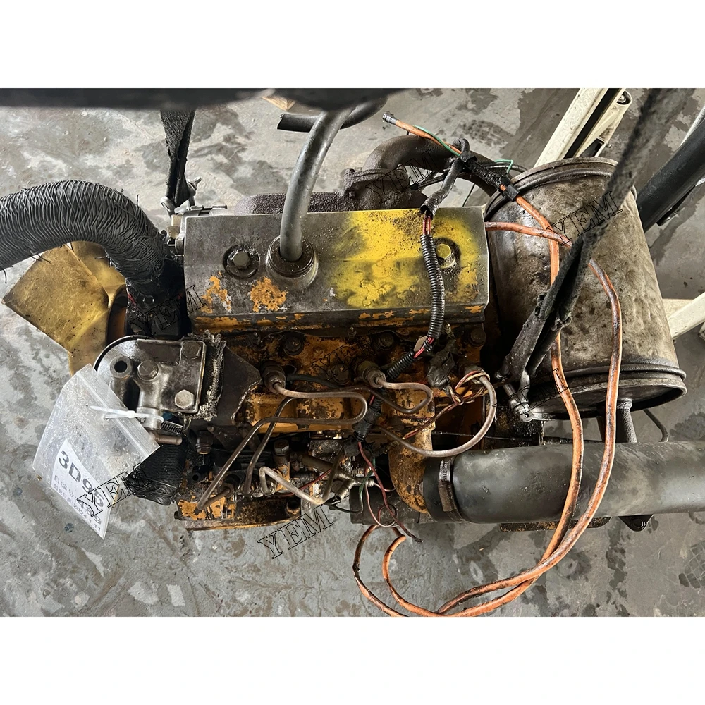 For Komatsu 3D95 Complete Engine Assy Used
