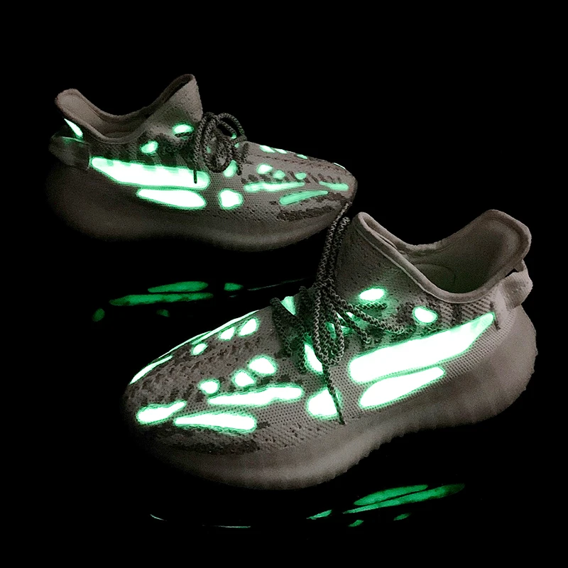 
GT-21553M оптовая продажа 2020 модный стиль обуви для мужчин; Повседневная обувь с подсветкой; Кроссовки для мужчин для кроссовок Yeezy 350 v2 