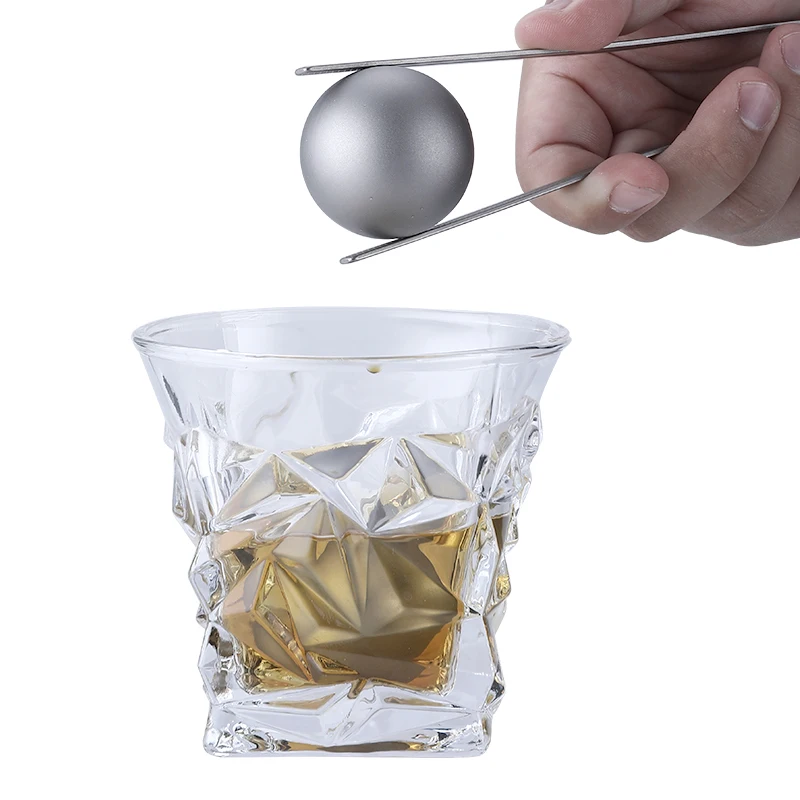 ラウンドウイスキー石ボール形状再利用可能チタンアイスキューブゴルフ