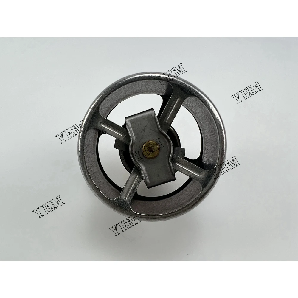 High Quality CF75 CF85 XF95 DAF Thermostat 1778819 for Deutz Engine Part 3