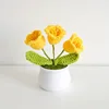 ลิลลี่ออฟเดอะวัลเลย์สีเหลือง 3 ดอก