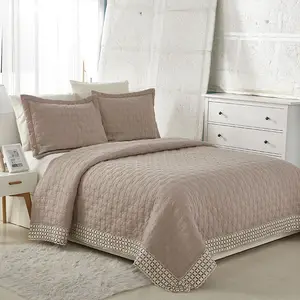 Queen Size Quilted Bedspread with Lace Comfortable Home Use Bed Spread