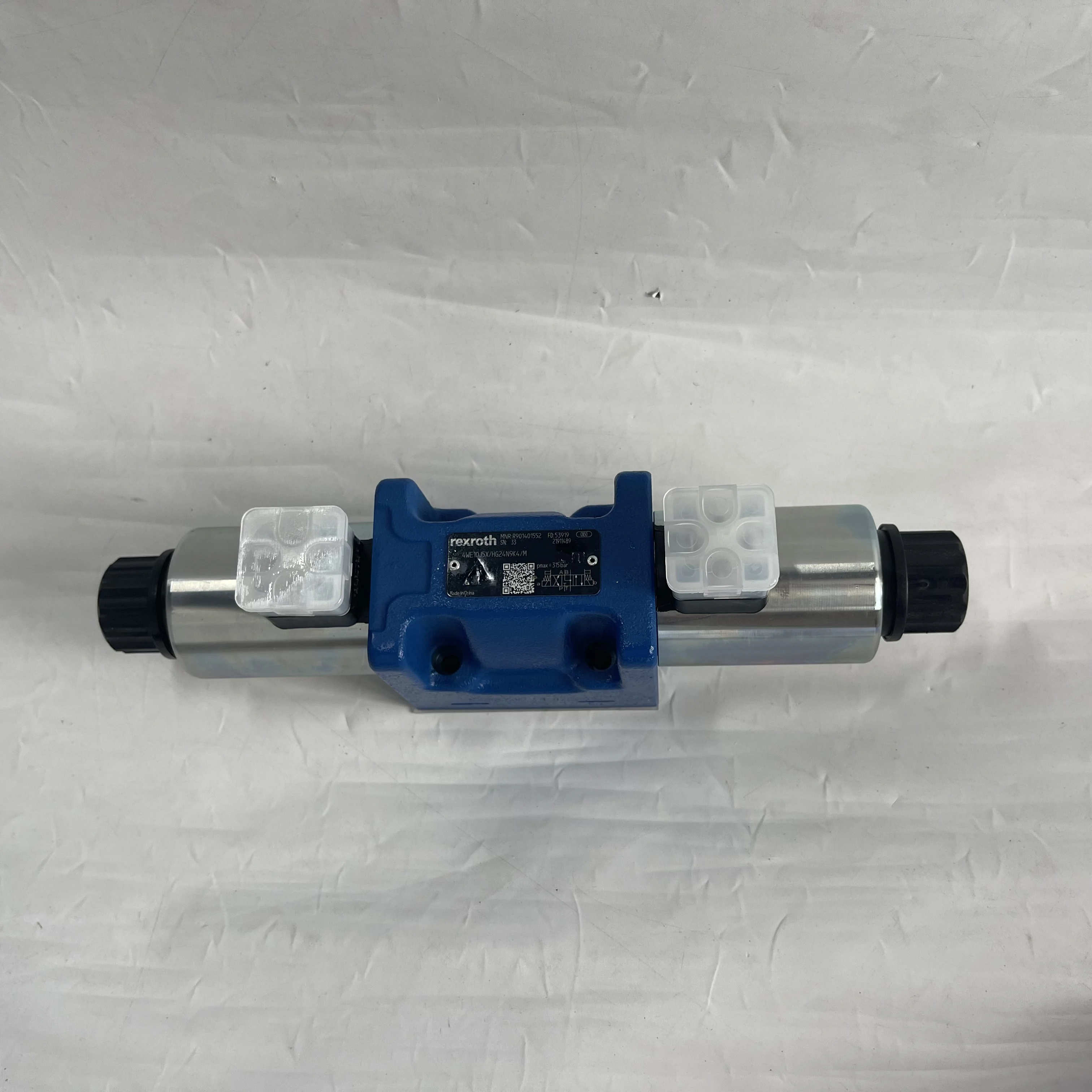 Rexroth Electro-Hydraulic Proportional Valve 4WE10J5X/HG24N9K4/M