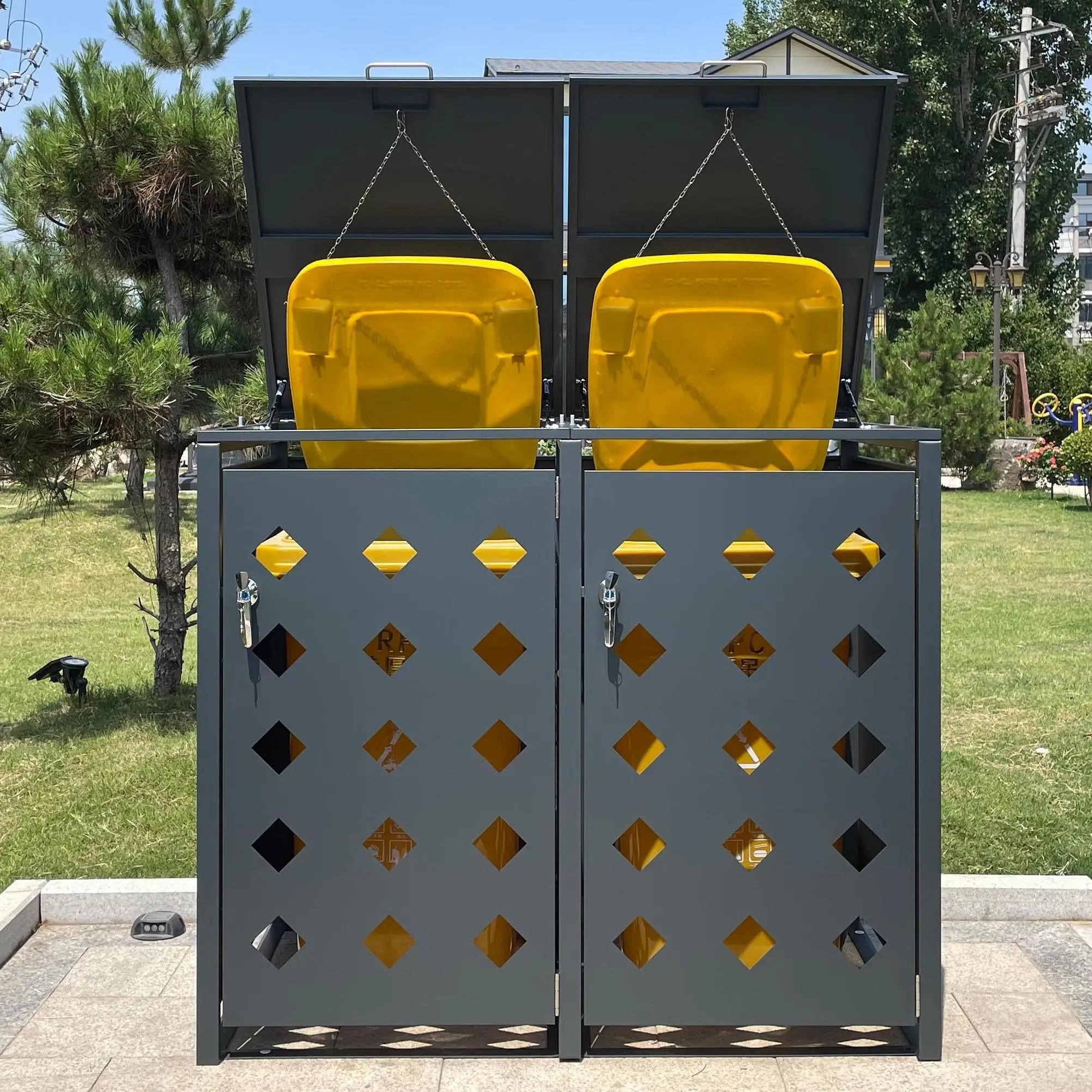 Triple Outdoor Bin Cabinets with Open Top Expandable Wheelie Bin Store European Outdoor Garden Garbage Can Box for 240L Dustbin