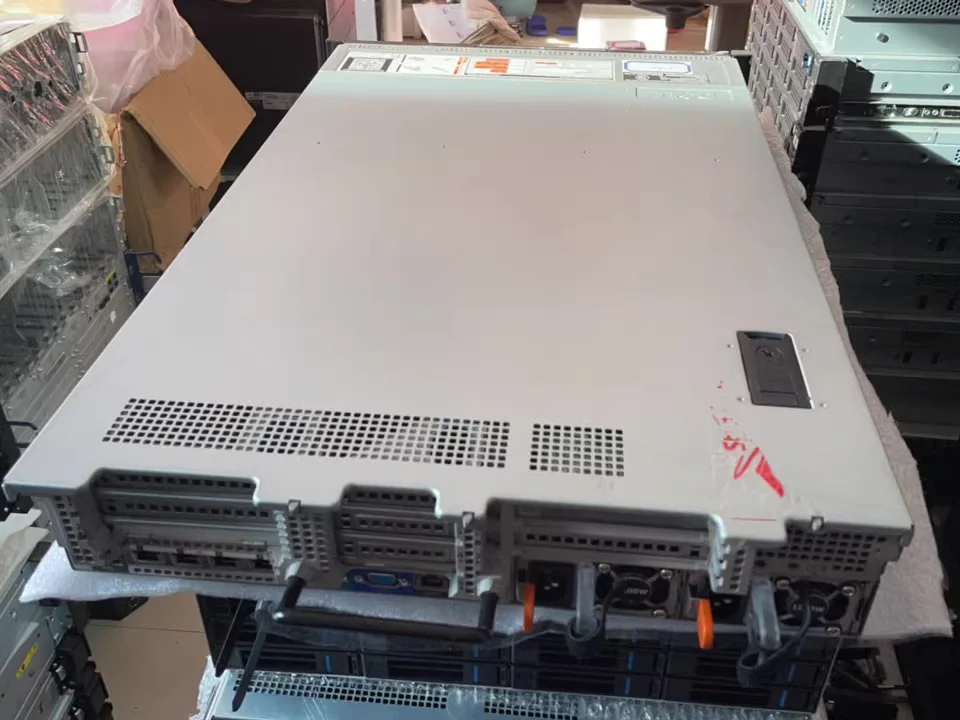 Dell PowerEdge R750xs 2U Server – Xeon Silver 4309Y, 12×3.5″ HDDs, PERC H755, Dual 10GbE, iDRAC9 Enterprise