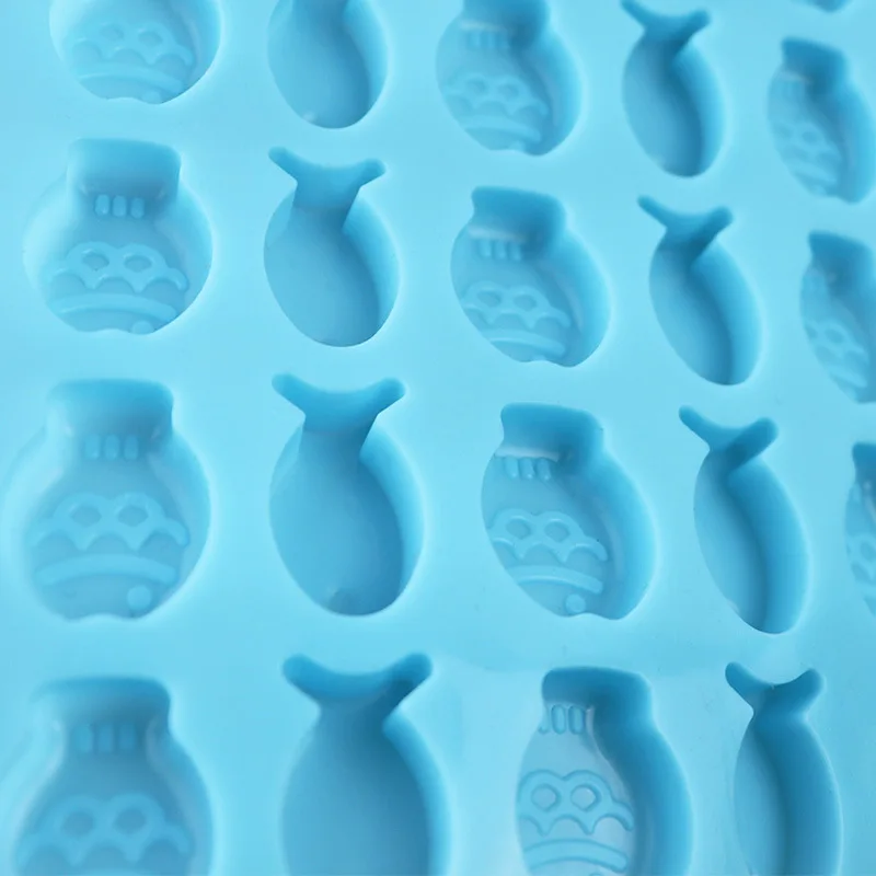 New Arrival  BPA Free Lovely Design  36 Cavities Mini  Fish Shaped  Silicone Gummy Candy Molds