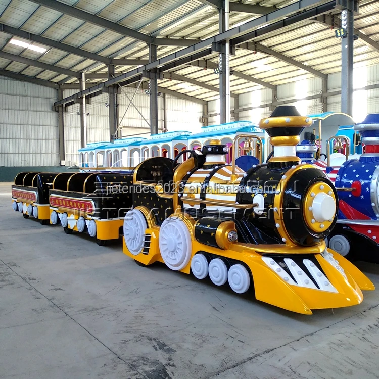 Outdoor playground tourist train ride on shopping mall mini trackless train for sale