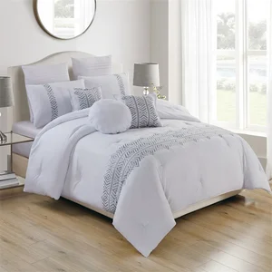 Luxury Embroidery Comforter Sets king Queen Size Custom Microfiber Comforter Sets for Living Room