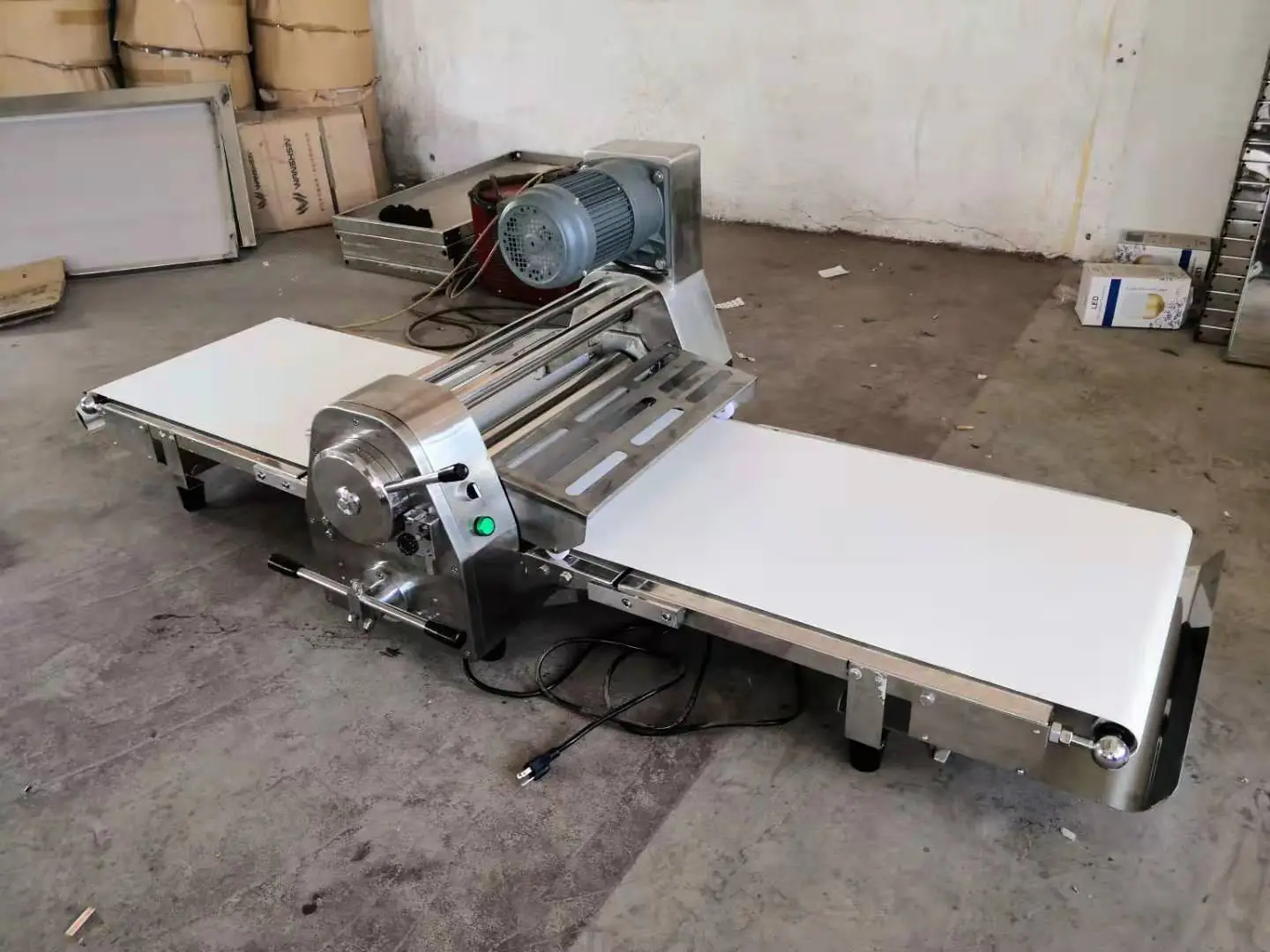 Cheap Small Dough Sheeter Machine in Philippines