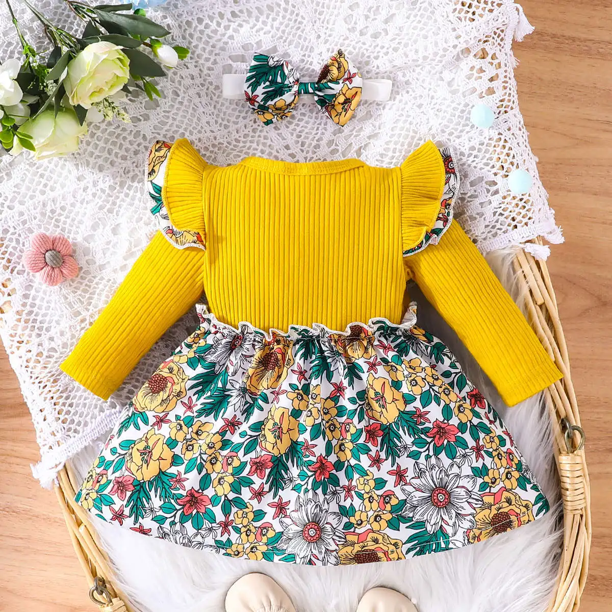 Wholesale Spring And Summer New Head Cover Yellow Girl Baby Dress