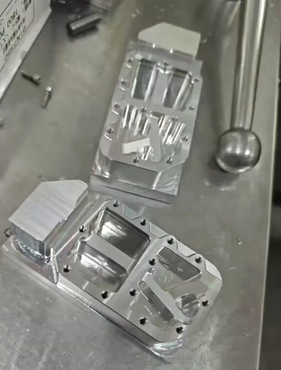 CNC Machining Dirt Trail Pit Bikes Foot Peg Electric Bikes Foot Pegs