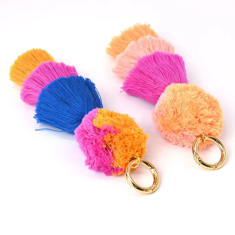 Colorful key rings Tassel Decorations for Handbags Attractive Handmade Personalized Bag Charm Key chain Women Pom Pom 