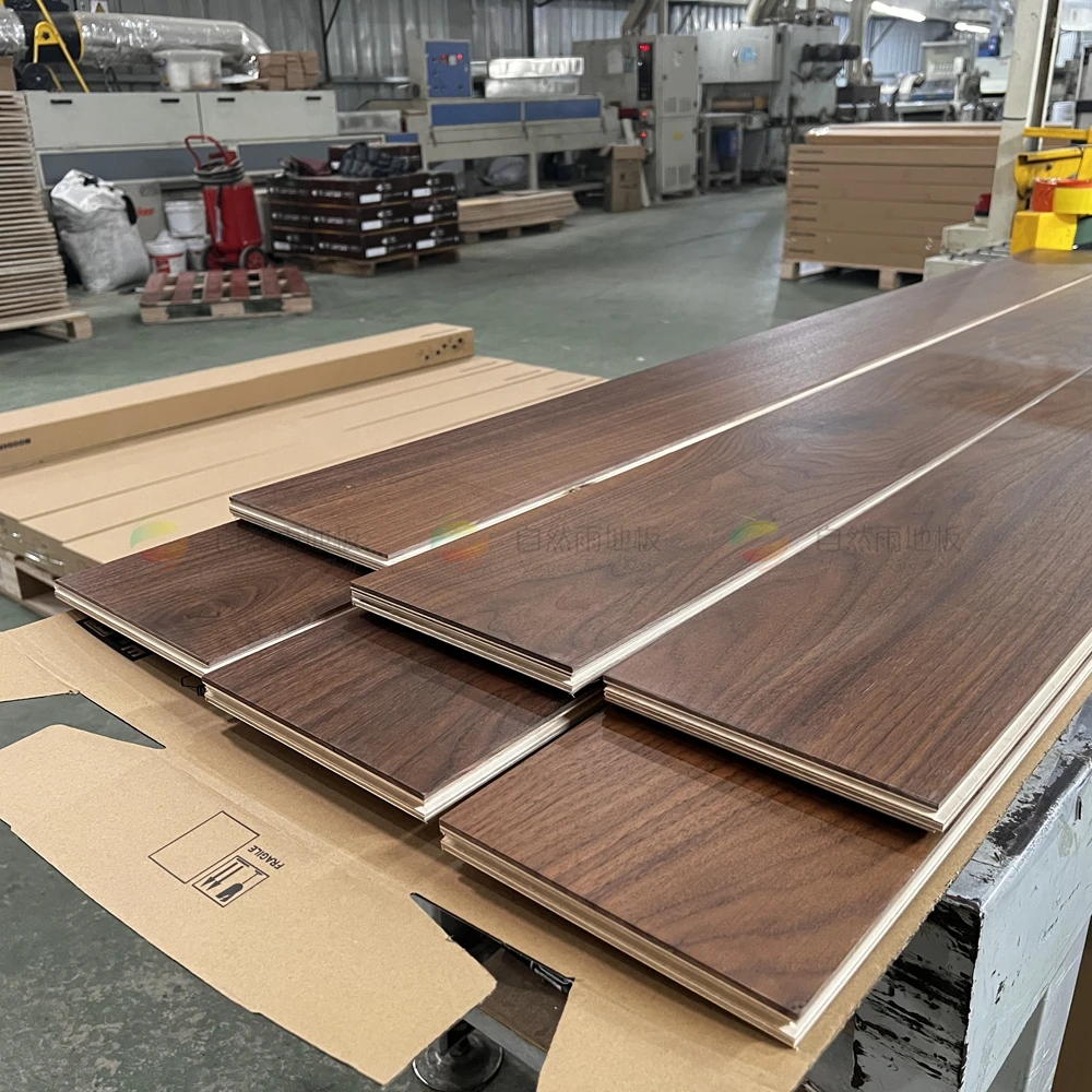 Smooth Surface Coffee Color Engineered Wood Floor Timber Hardwood Flooring Oak