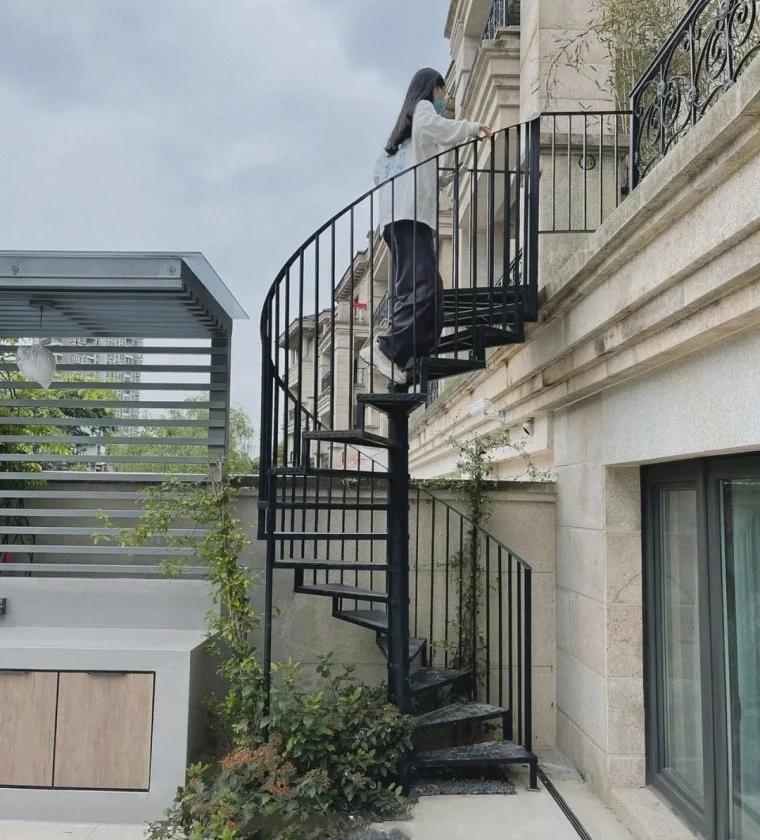 Индивидуальные лестницы классические чугунные винтовые сборные наружные/из нержавеющей стали поручни/поручни для лестниц