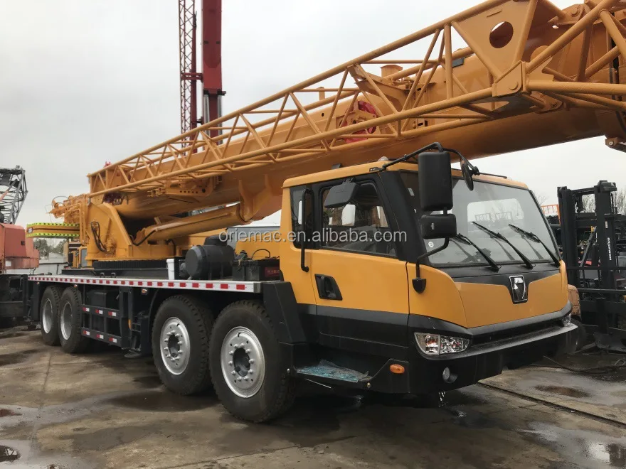 70 ton mobile crane .jpg