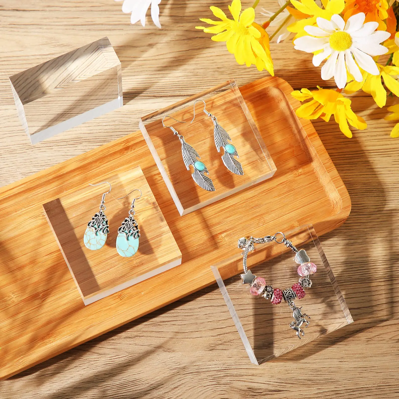 3 X 3 X 1 Acrylic Square Display Block Clear Polished Acrylic Cube Jewelry Ring Showcase Display Stand manufacture