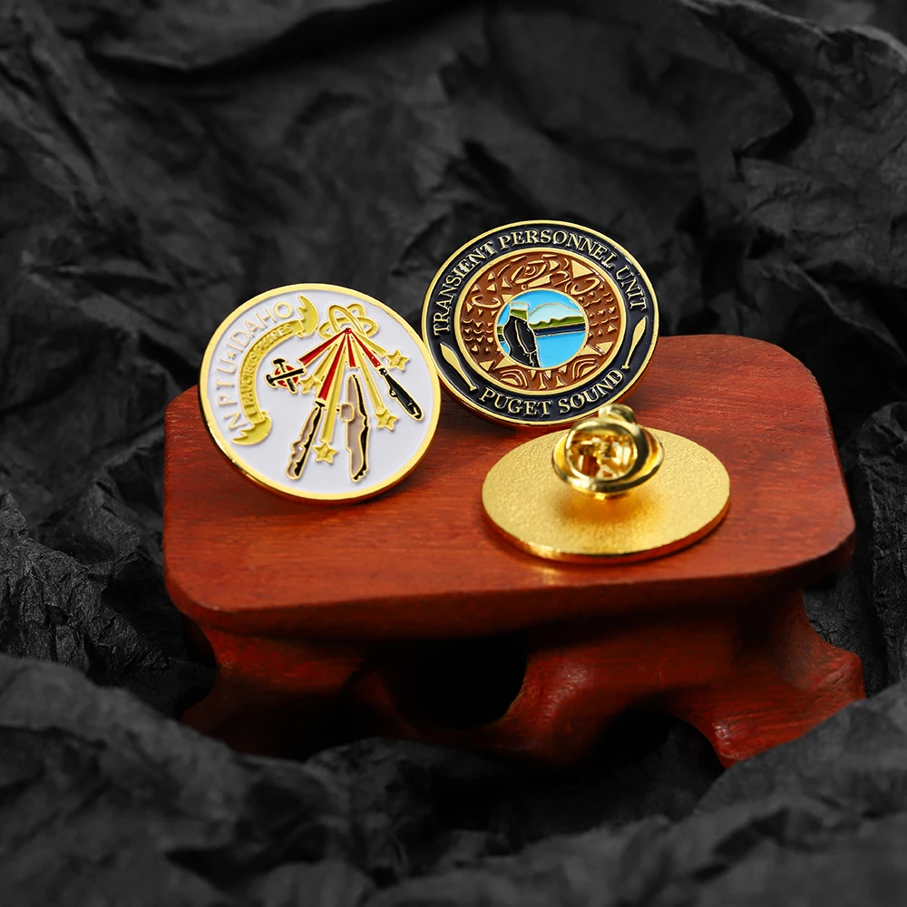 20years Manufacture Gold Plated Soft Enamel Pins Engraved Custom Metal