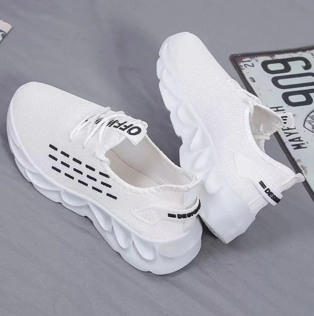 Wholesalers SneakerFashion Design Men Sock Shoes Breathable