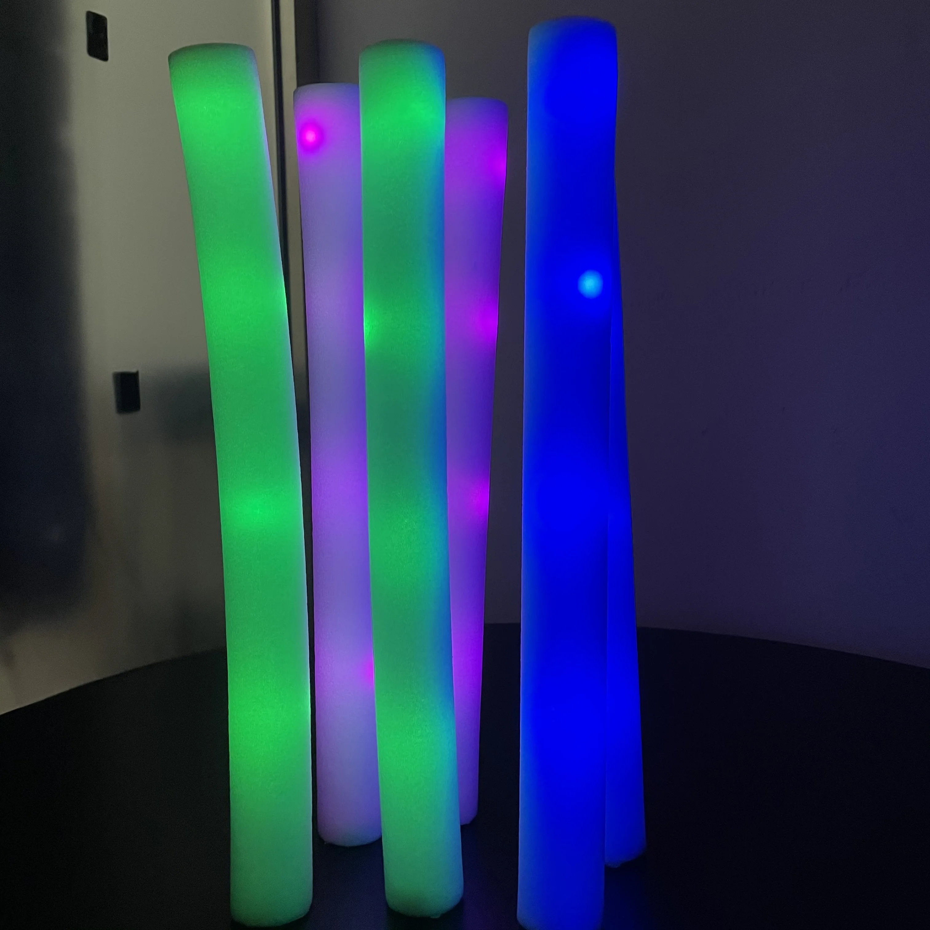 Wholesale Customized Led Flashing Light Up Glow Foam Stick Concert