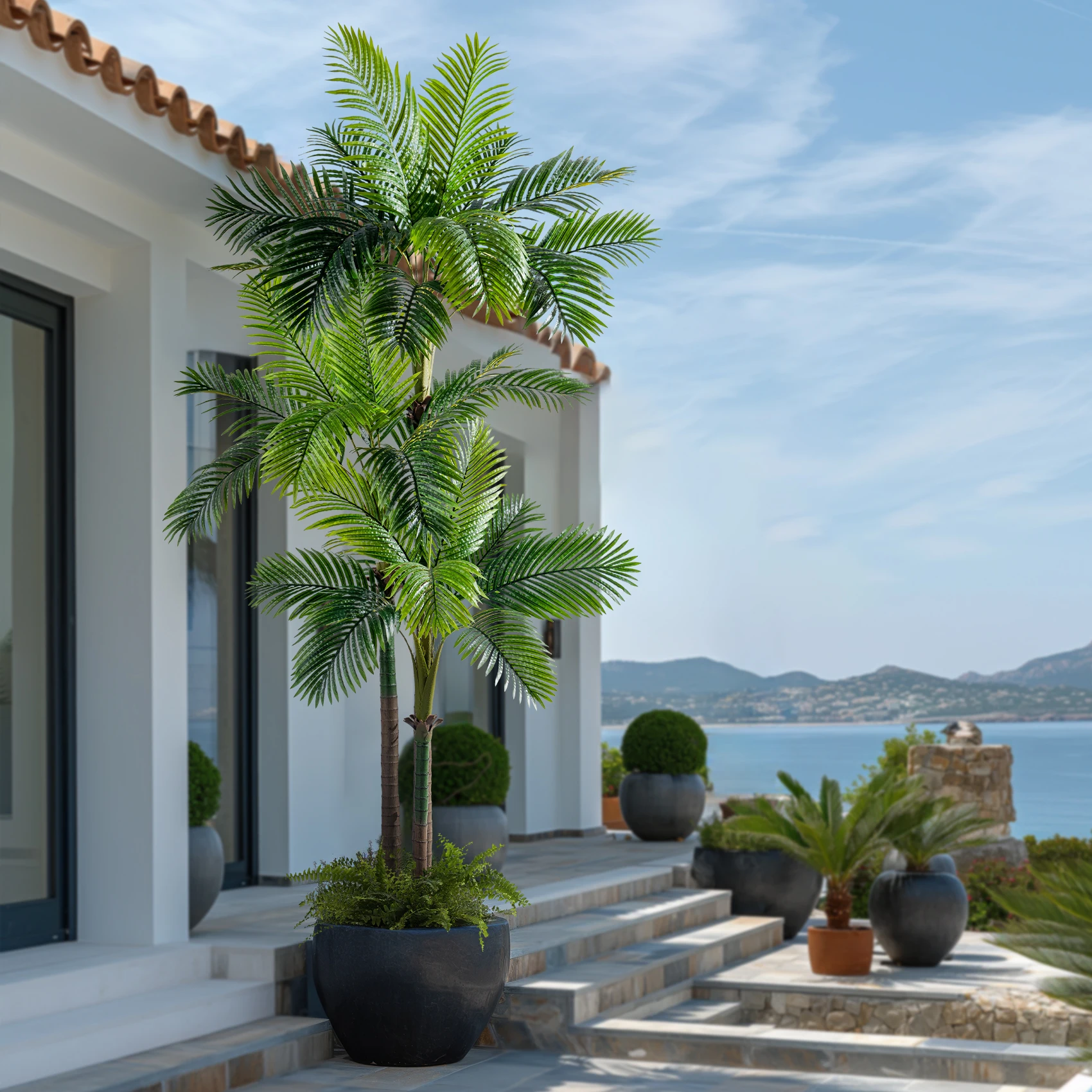 High Quality Artificial Plants Bent Artificial Palm Trees and Fan Palms for House or Office Decor Plastic Birthday Ornament