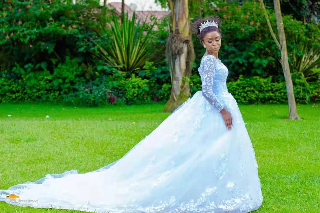 Real Picture Long Sleeve White Ball Gown Wedding Dress 2022 Lace Appliques Lace up Wedding Dresses 1M Tail Plus Size Bridal Gown