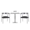 Une table deux chaises-table à manger 60x60 cm-chaises argentées 2