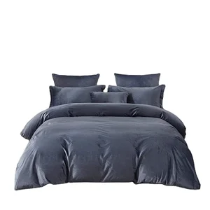 Popular and Hot Sell  Design of Velvet Comforter Sets Quilt for Home Use