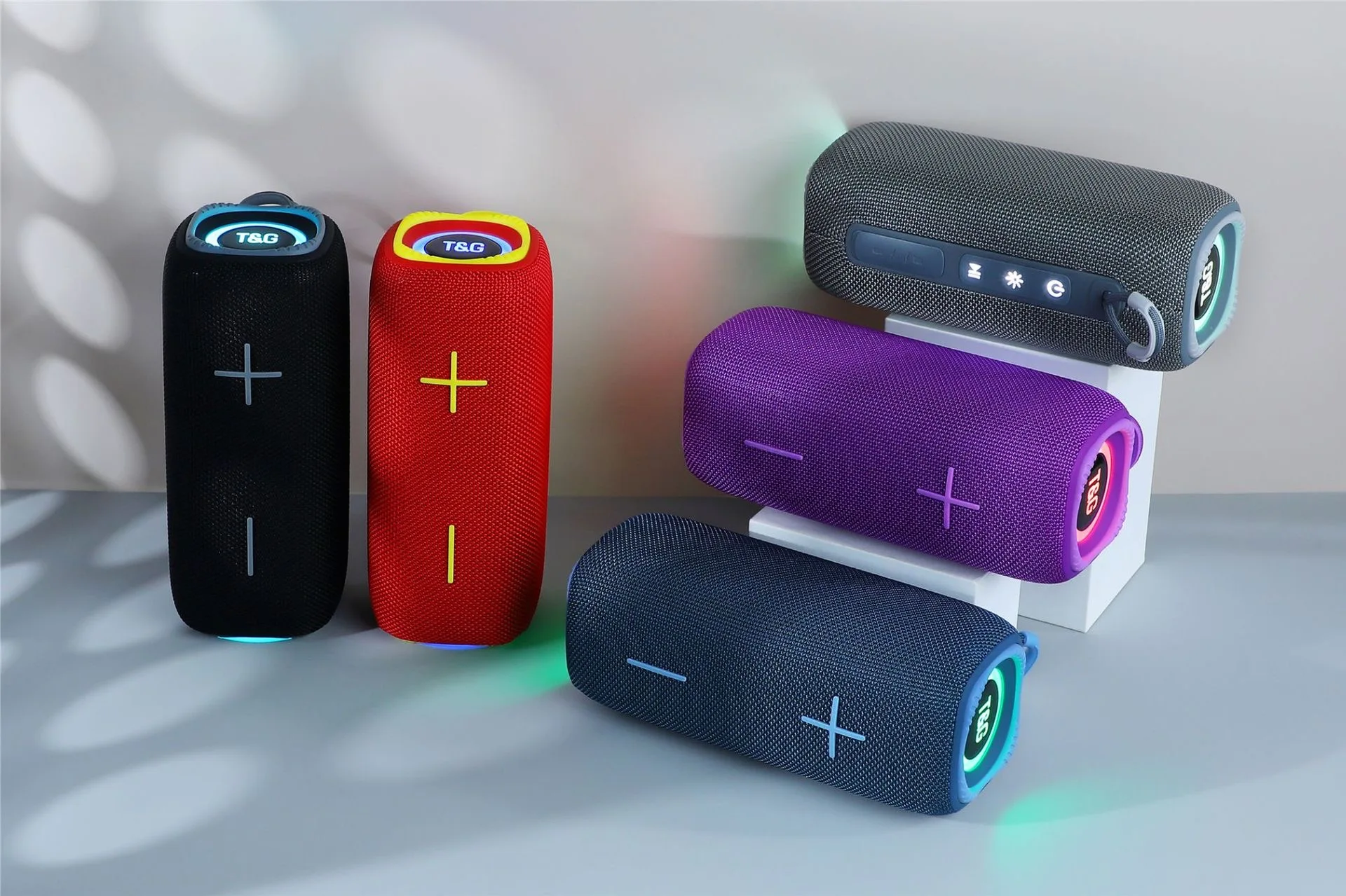 Bluetooth Speakers Jbl Charge Or Megaboom Jbl Speaker Jbl