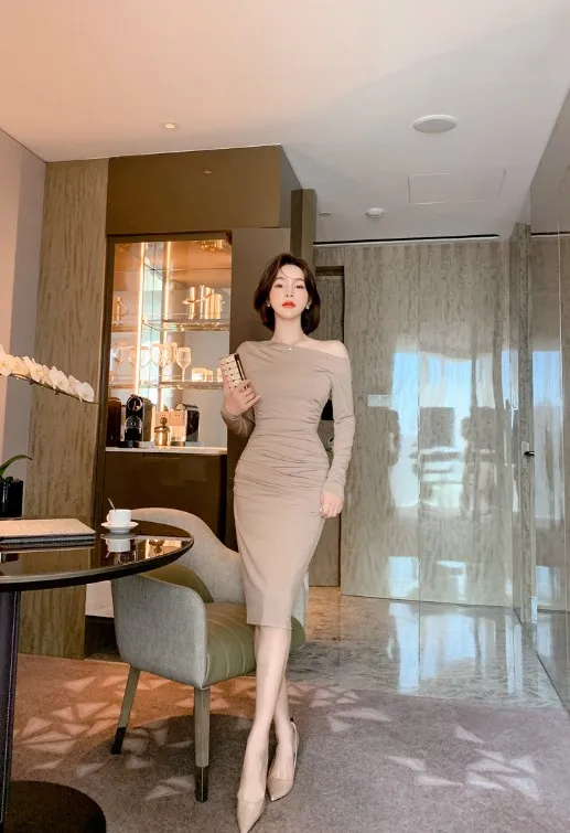 Shop Our Autumn Korean Style Solid Color Strapless Dress