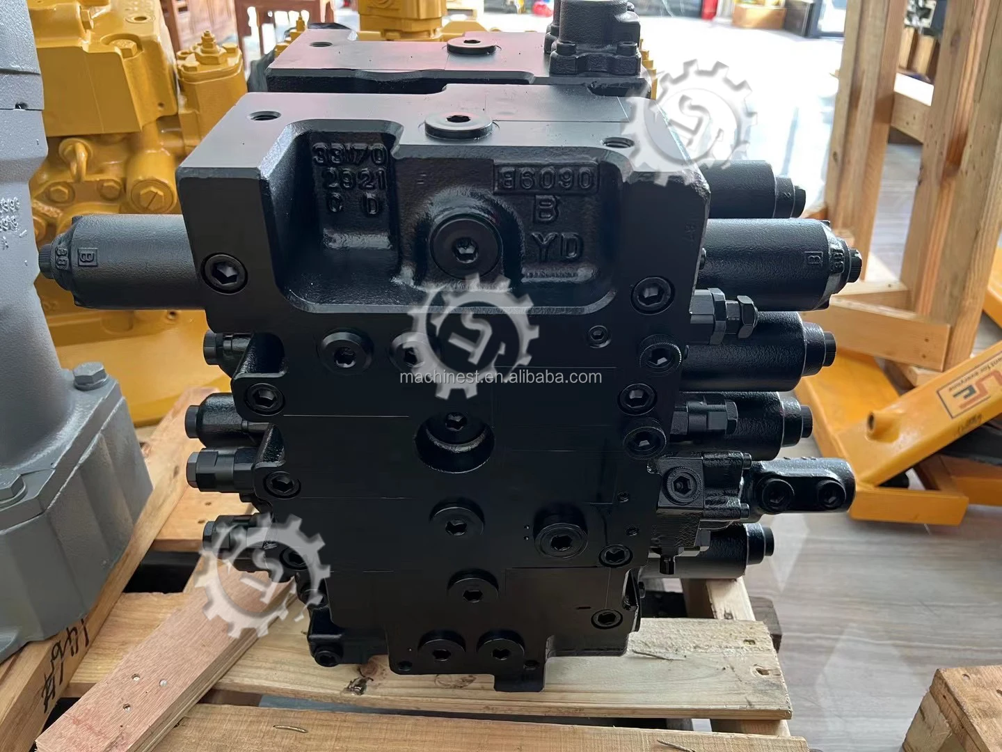 EXcavator Valve Assy Fit for SK200-8 SK250-8 SK350-8 Excavator Hydraulic Accessories KMX15YD Control Valve LC30V00036F3