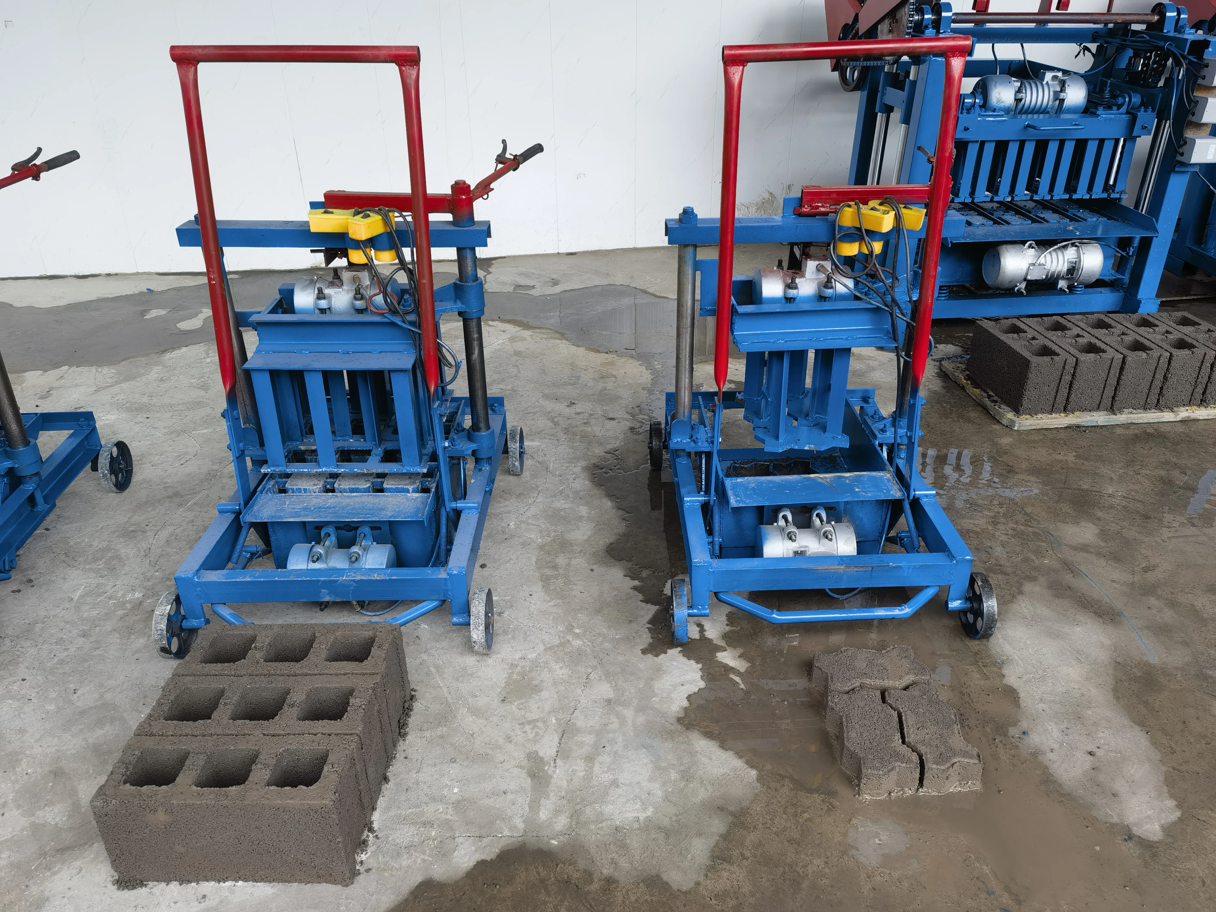 Automatic Clay Bricks and Tile Making Machine Plastic Sand Brick Making Machine Hollow Red Brick Making Machine in India