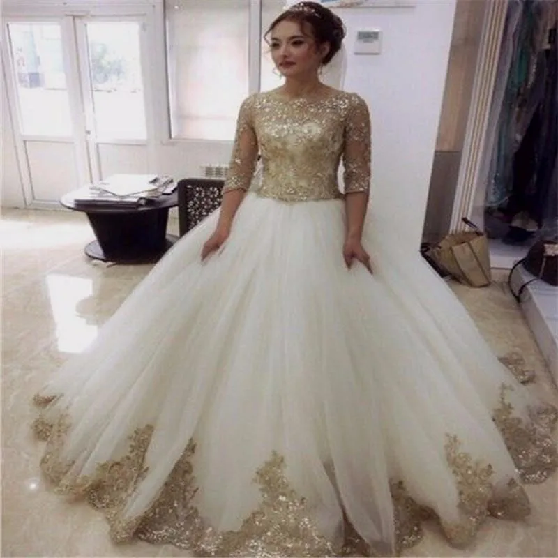 Islamische Turkei Istanbul Ballkleid Braut Brautkleider Mit Champagner Gold Spitze Applikationen Buy Hochzeit Kleid Champagner Hochzeit Kleid Hochzeit Kleid Brautkleid Spitze Product On Alibaba Com