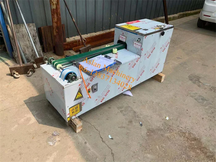 Automatic Small Fish Cleaning Machine/anchovy Fish Killer Machine/small Whitebait Fish Gutting Machine